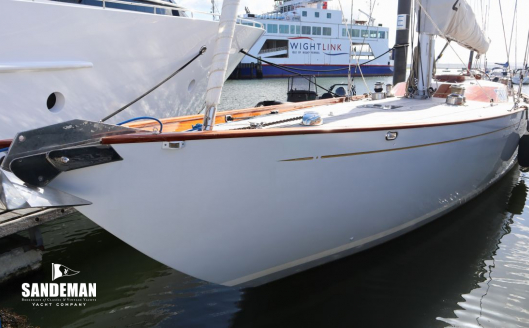 Port bow - anchor details