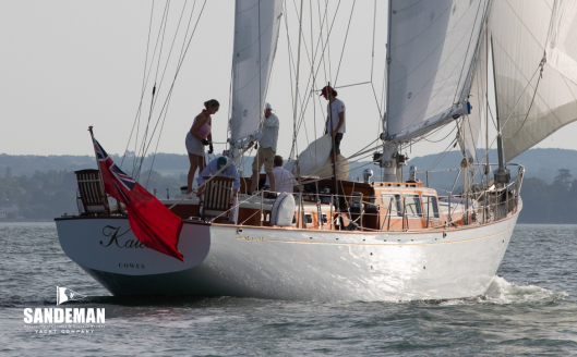 Reaching [Photo: Ben Wood/ Island Images]