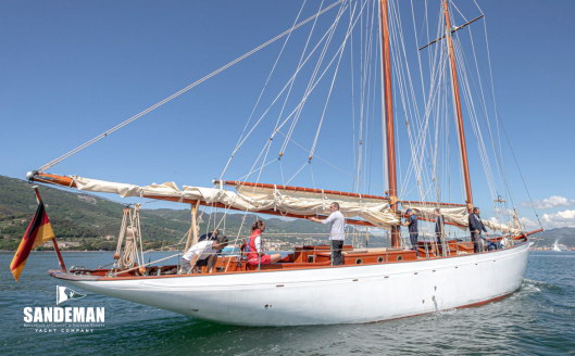 Starboard quarter [Photo: Roberto Celi]