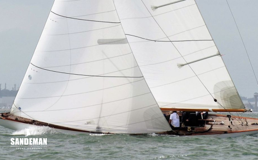 Leeward [Photo: John Green Cowes]