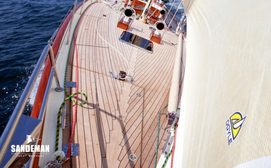 Foredeck view aft [Alison Langley]