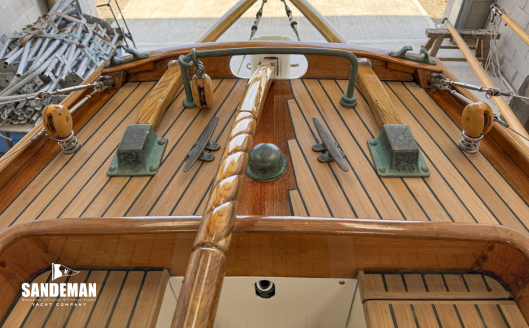 Aft deck details