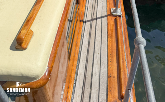 Starboard side deck view forward