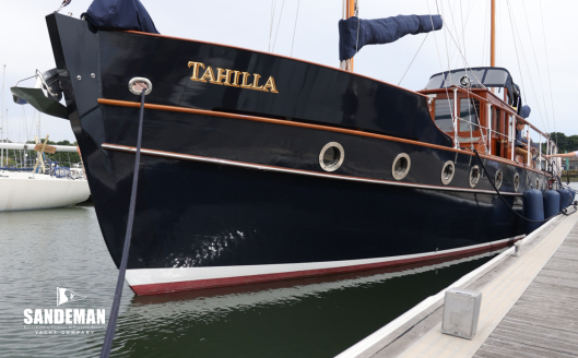 Port bow alongside