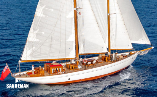 [Photo: Francesco Rastrelli/ Blue Passion]