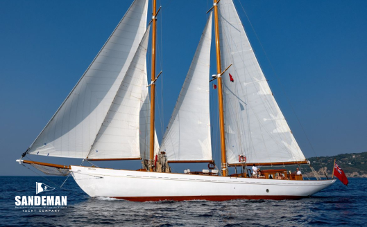 [Photo: Francesco Rastrelli/ Blue Passion]