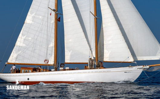 [Photo: Francesco Rastrelli/ Blue Passion]