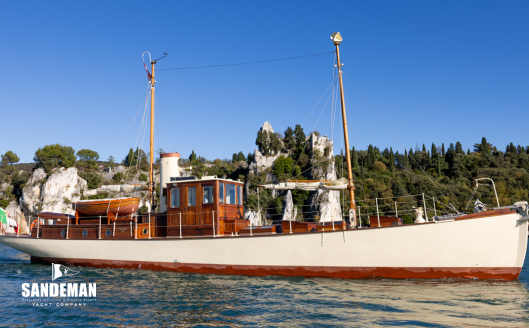 Starboard bow