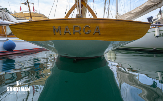Transom [Photo: James Robinson Taylor]