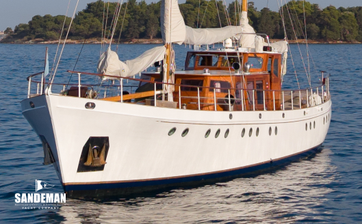 Port bow